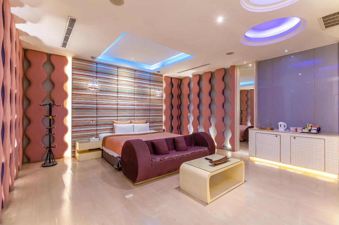 Vogue Boutique Motel Yangmei Exteriör bild