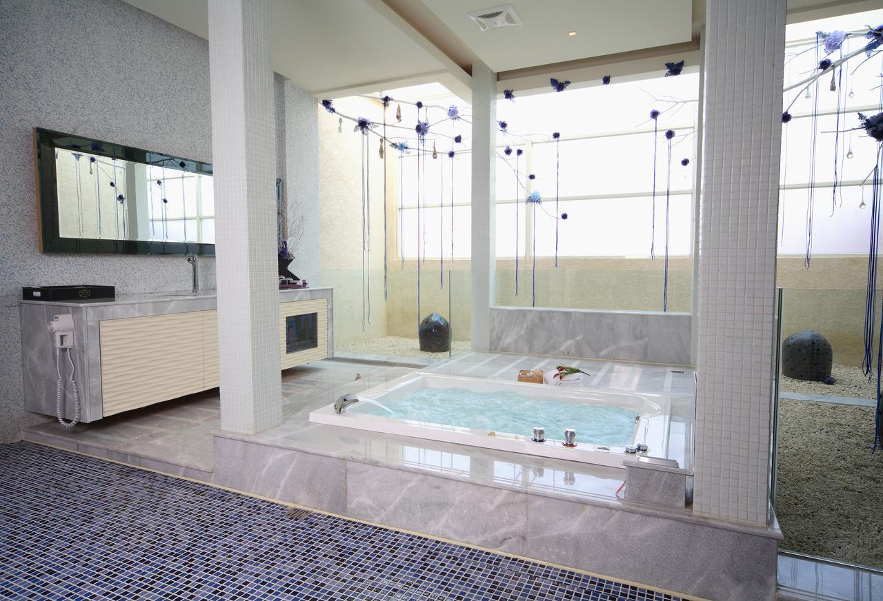 Vogue Boutique Motel Yangmei Exteriör bild